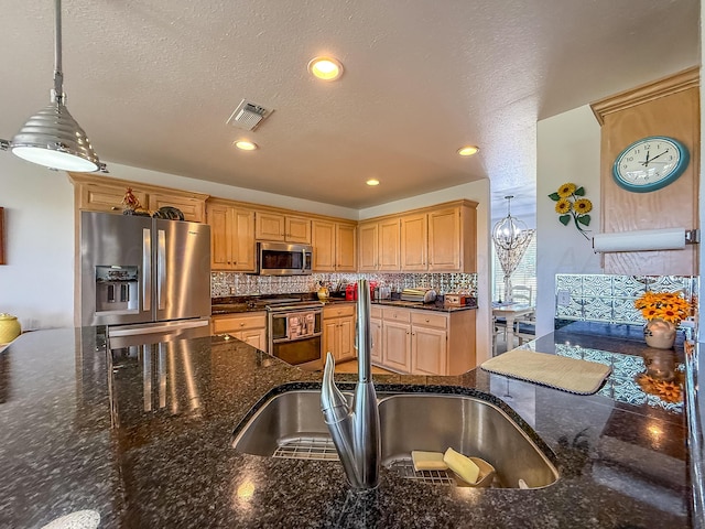 8 Westridge St, Borger, TX 79007 - photo 16