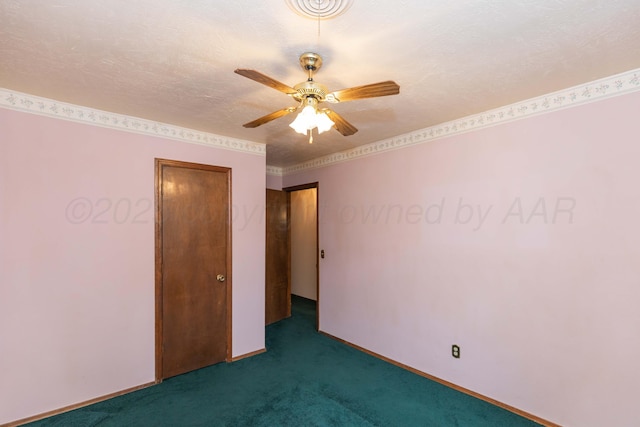 5025 S Fannin St, Amarillo, TX 79110 - unfurnished bedroom featuring carpet flooring, a closet, and ceiling fan