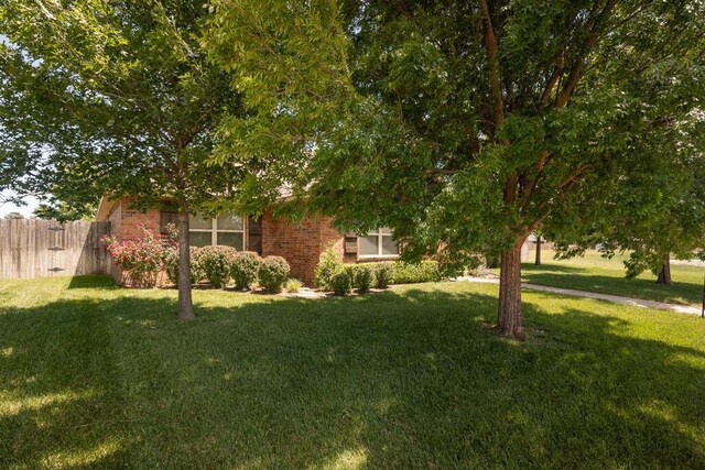 905 Red Deer Ln, White Deer, TX 79097 - view of front facade
