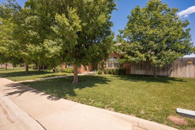905 Red Deer Ln, White Deer, TX 79097 - view of front of house