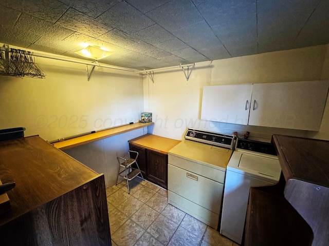 kitchen with separate washer and dryer and dark brown cabinetry