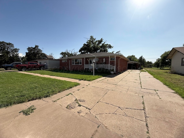 209 N Bowie Ave, Tulia, TX 79088 - photo 3