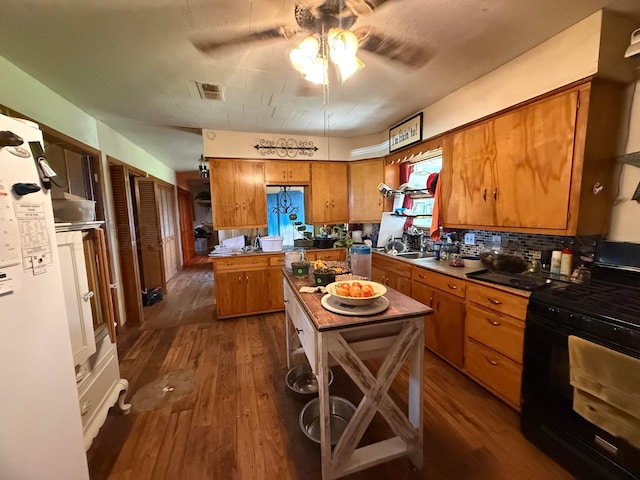 209 N Bowie Ave, Tulia, TX 79088 - photo 4
