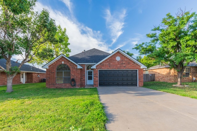 4207 Catalpa Ln, Amarillo, TX 79110 - photo 1