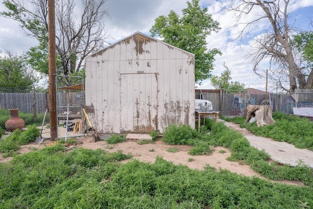 5207 Echo St, Amarillo, TX 79108 - view of shed featuring a fenced backyard