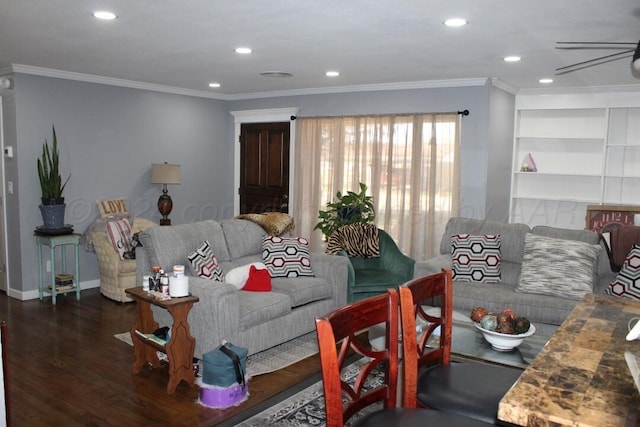 living room featuring recessed lighting, wood finished floors, a ceiling fan, baseboards, and ornamental molding