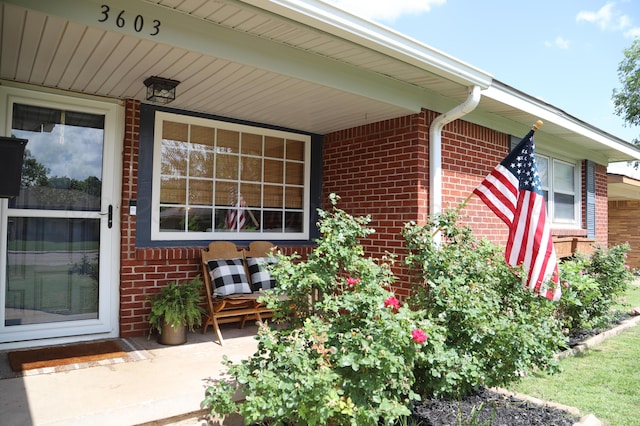 3603 S Lamar St, Amarillo, TX 79109 - property entrance featuring brick siding