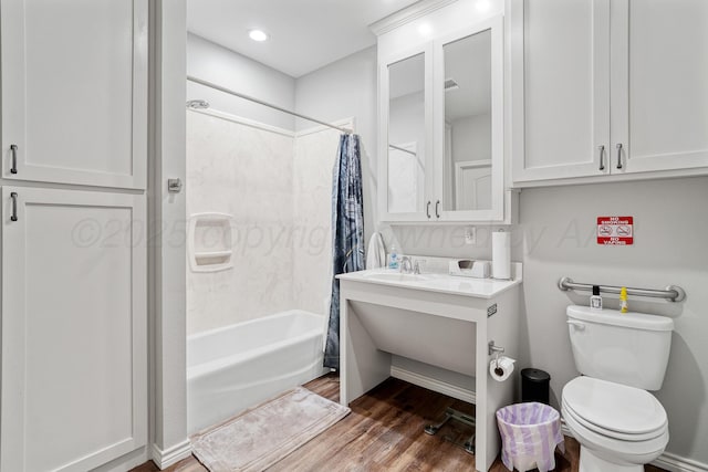 4687 E Fm 1151, Amarillo, TX 79118 - full bathroom with shower / tub combo, wood finished floors, and vanity