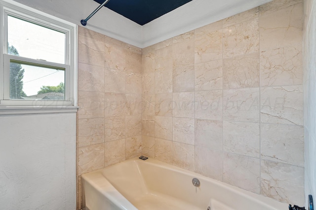 1604 Country Ln, Panhandle, TX 79068 - bathroom with shower / bath combination