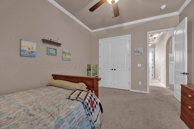 8313 Irvington Ct, Amarillo, TX 79119 - bedroom featuring carpet, crown molding, arched walkways, baseboards, and ceiling fan