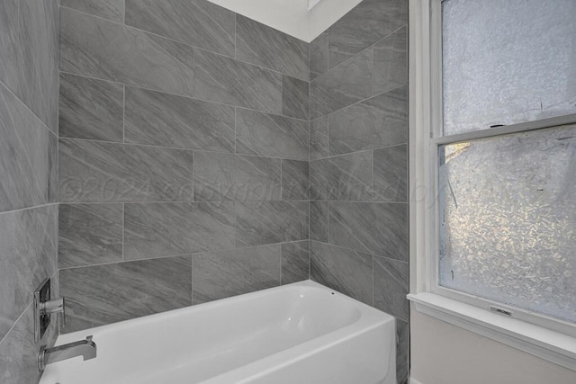 4204 Roxton Dr, Amarillo, TX 79109 - bathroom featuring tub / shower combination