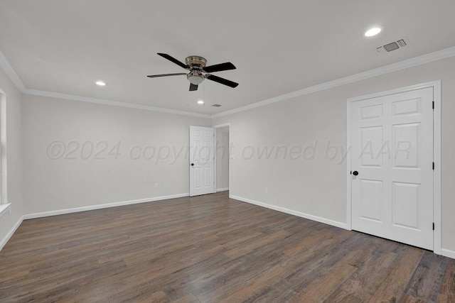 4204 Roxton Dr, Amarillo, TX 79109 - unfurnished room with ceiling fan, dark wood finished floors, recessed lighting, and crown molding