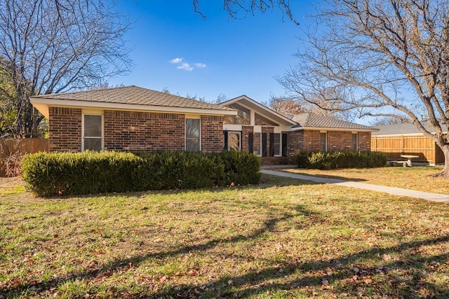 4204 Roxton Dr, Amarillo, TX 79109 - ranch-style house with brick siding