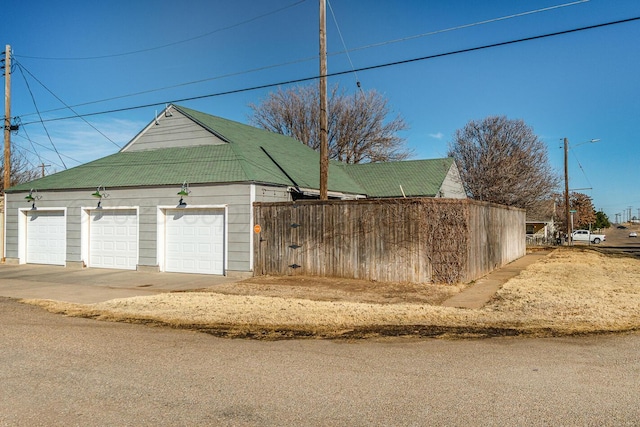 view of detached garage