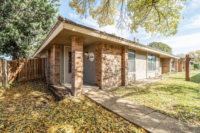 3000 Fleetwood Dr, Amarillo, TX 79109 - view of property exterior with brick siding