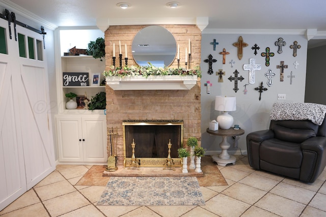 210 Ranger St, Hereford, TX 79045 - living room featuring crown molding, a barn door, and light tile patterned floors