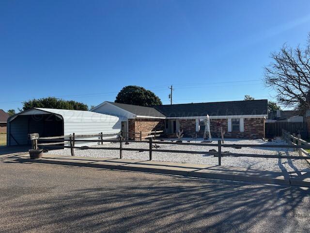2905 S Ash St, Perryton, TX 79070 - photo 1