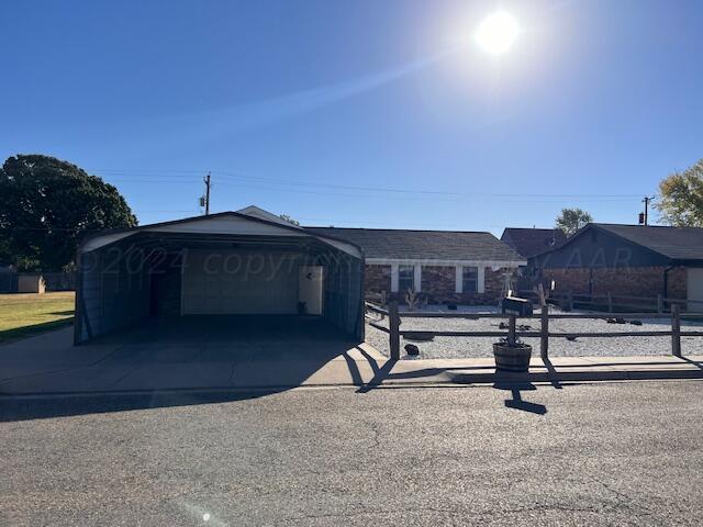 2905 S Ash St, Perryton, TX 79070 - photo 5