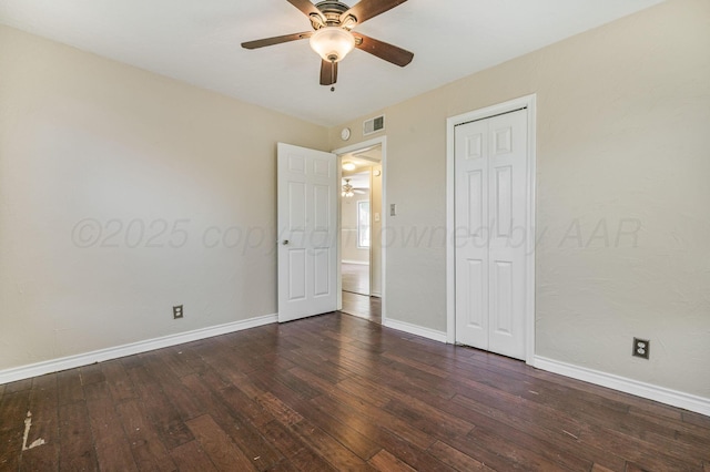 4004 S Van Buren St, Amarillo, TX 79110 - unfurnished bedroom featuring wood-type flooring, a closet, and ceiling fan