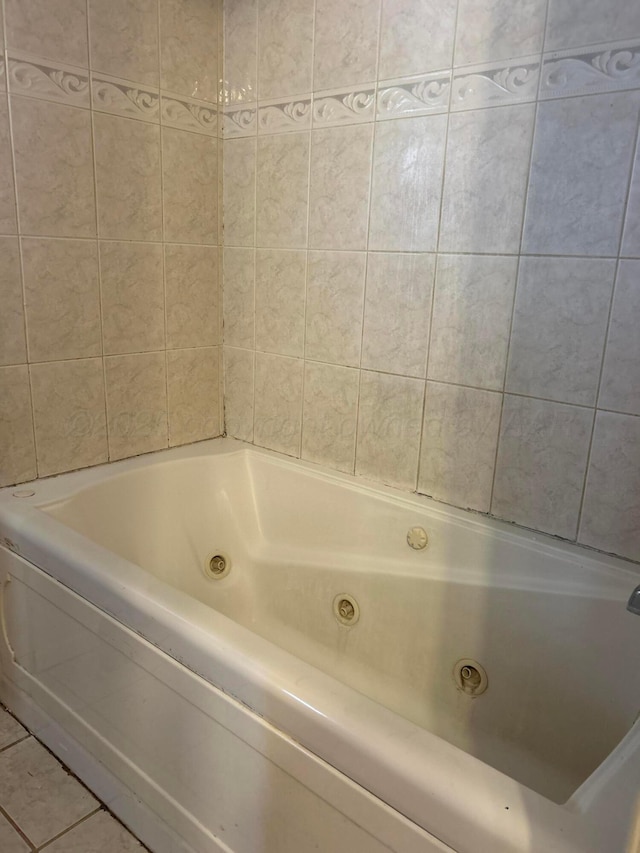 2914 Detroit St, Amarillo, TX 79103 - full bathroom featuring a tub with jets and tile patterned floors