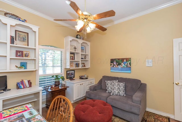 7821 Covington Pkwy, Amarillo, TX 79121 - living room featuring a ceiling fan, ornamental molding, wood finished floors, and baseboards