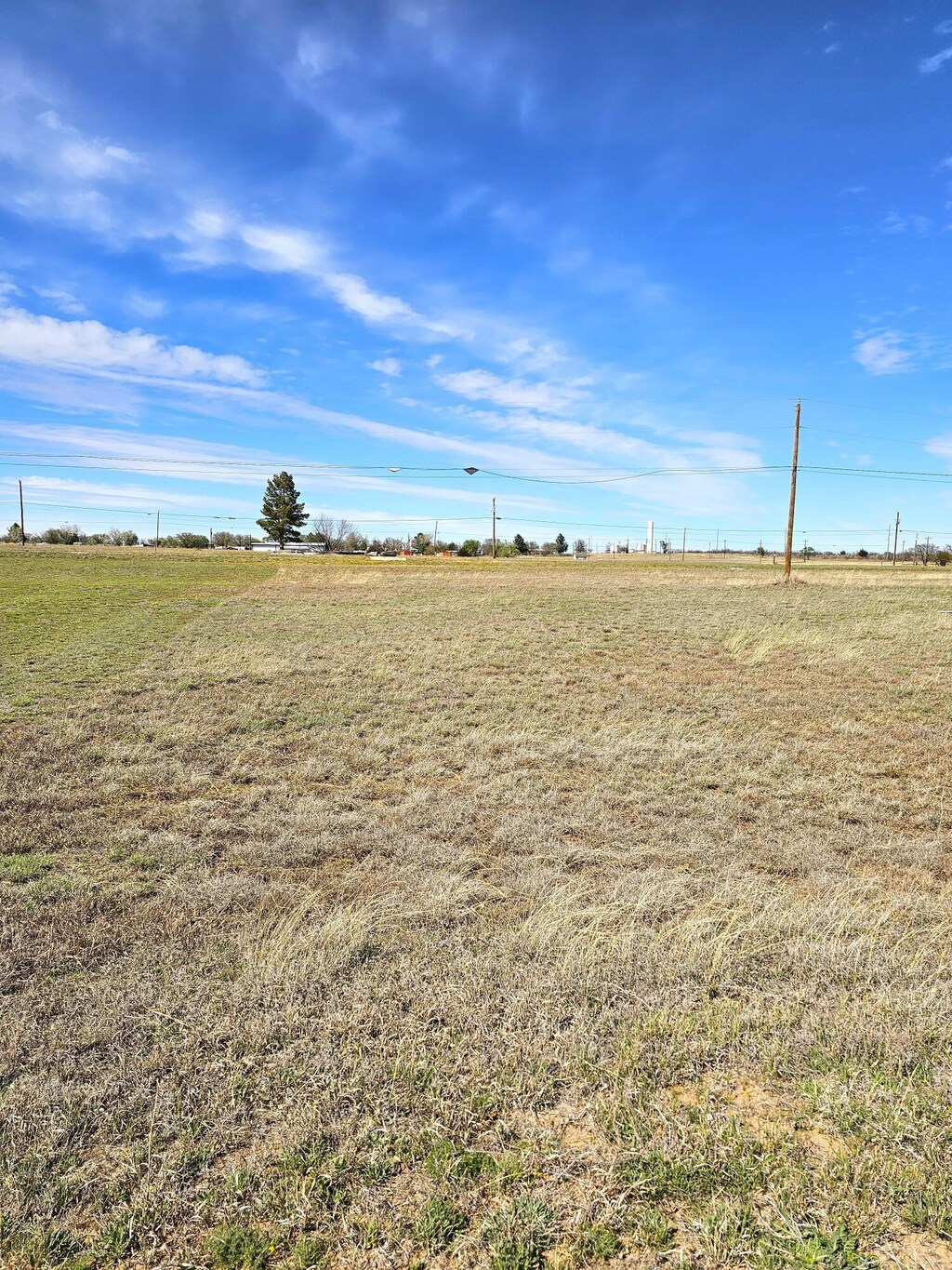 378 Sharon Dr, Howardwick, TX 79226 - photo 1