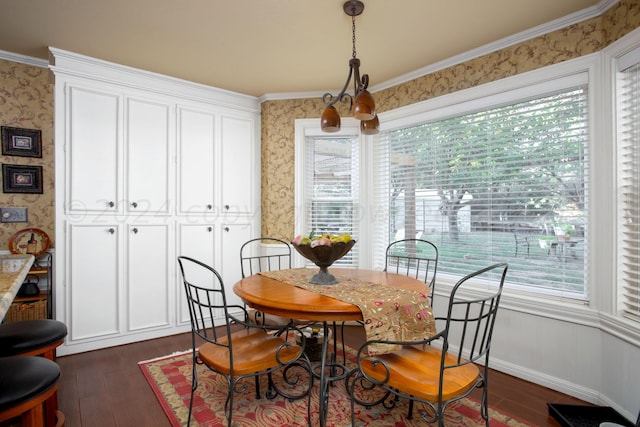 3 Nottingham Rd, Amarillo, TX 79124 - dining space featuring wallpapered walls, dark wood-style floors, and crown molding
