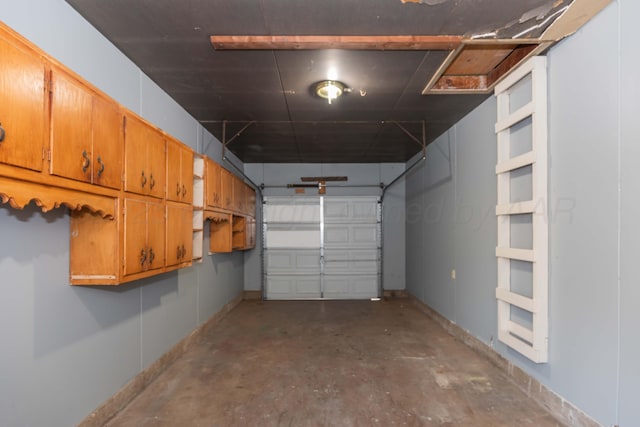 2709 Mohawk Dr, Amarillo, TX 79109 - garage with baseboards