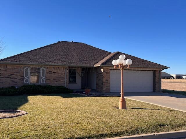1506 Texas St, Perryton, TX 79070 - photo 4