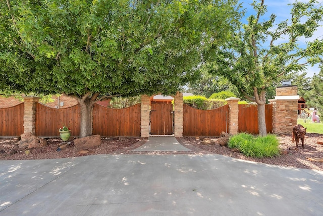 3465 Fm 1058, Hereford, TX 79045 - gate with a fenced front yard