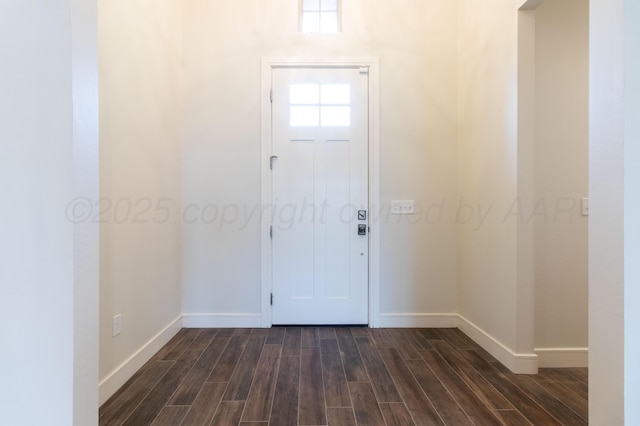 8303 City View Dr, Amarillo, TX 79118 - foyer with dark wood-type flooring and baseboards