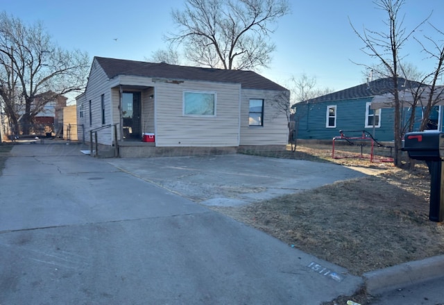 view of front of house