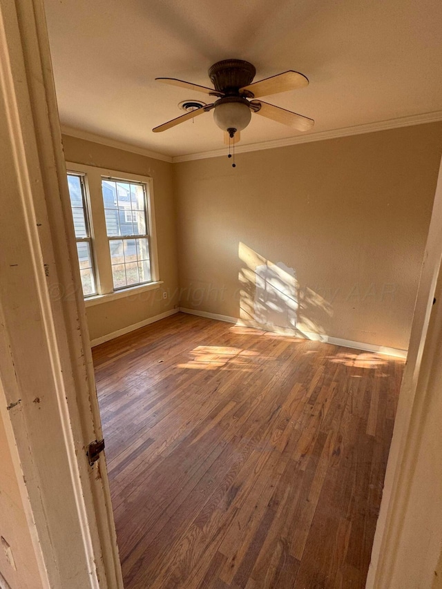 811 S Palo Duro St, Amarillo, TX 79106 - unfurnished room featuring ornamental molding, wood finished floors, and a ceiling fan