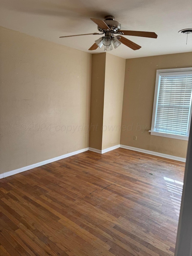 811 S Palo Duro St, Amarillo, TX 79106 - empty room featuring wood finished floors and a ceiling fan