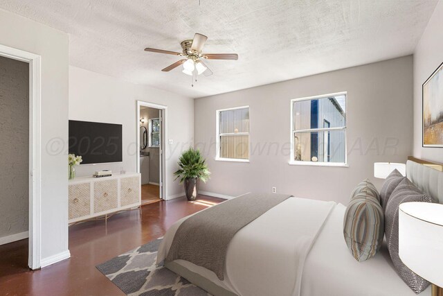 2905 S Roosevelt St, Amarillo, TX 79103 - bedroom featuring a textured ceiling and ceiling fan