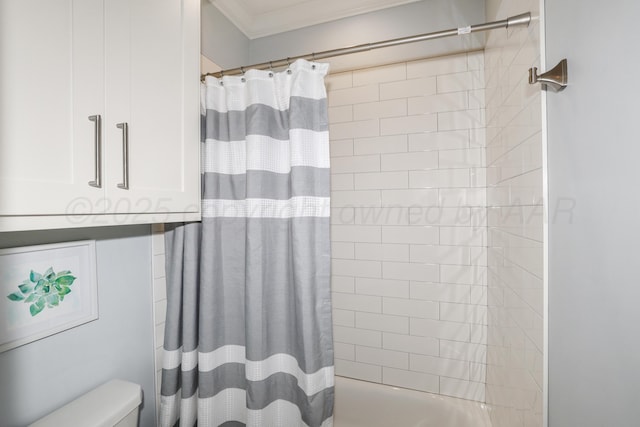 6201 Bay Rdg, Amarillo, TX 79119 - bathroom with ornamental molding and shower / bathtub combination with curtain