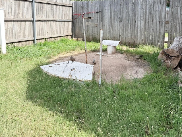 5101 Pin Oak Dr, Amarillo, TX 79110 - view of yard
