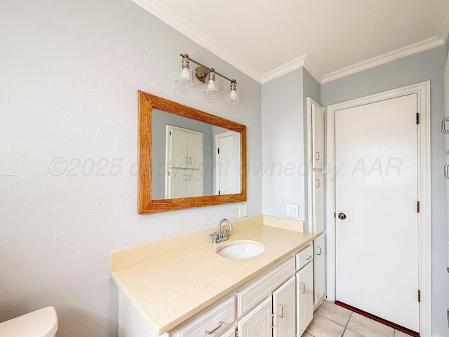 5101 Pin Oak Dr, Amarillo, TX 79110 - bathroom with vanity, crown molding, and tile patterned flooring