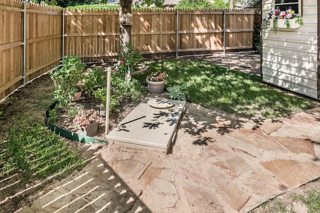 4012 Linda Dr, Amarillo, TX 79109 - view of yard