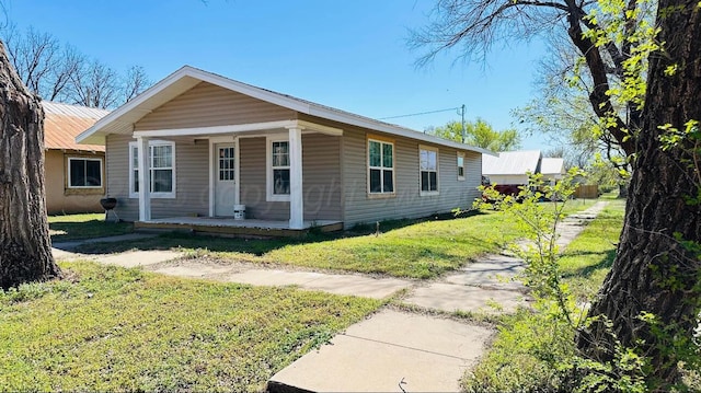 501 10th St, Wellington, TX 79095 - photo 2
