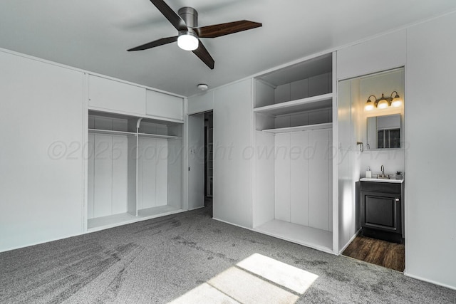 213 Union St, Borger, TX 79007 - unfurnished bedroom featuring carpet floors, ensuite bathroom, and a ceiling fan