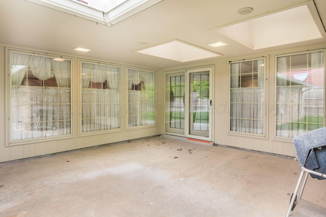 3457 Colchester Pl, Amarillo, TX 79121 - unfurnished sunroom featuring concrete flooring