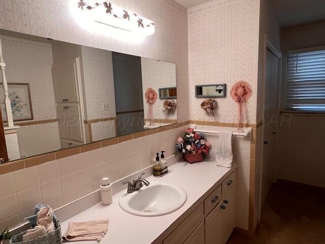 1118 Northwestern St, Perryton, TX 79070 - photo 13