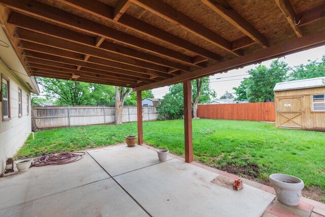 3604 SE 30th Ave, Amarillo, TX 79103 - view of patio