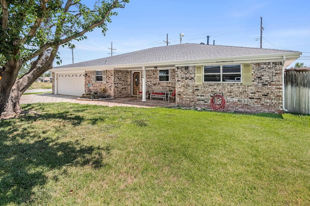 2234 Lynn St, Pampa, TX 79065 - photo 1
