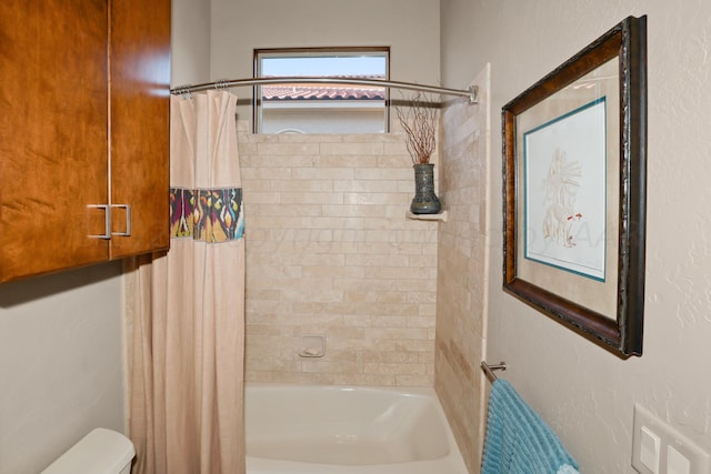13 Prestwick Ln, Amarillo, TX 79124 - full bathroom with shower / bath combination with curtain and toilet