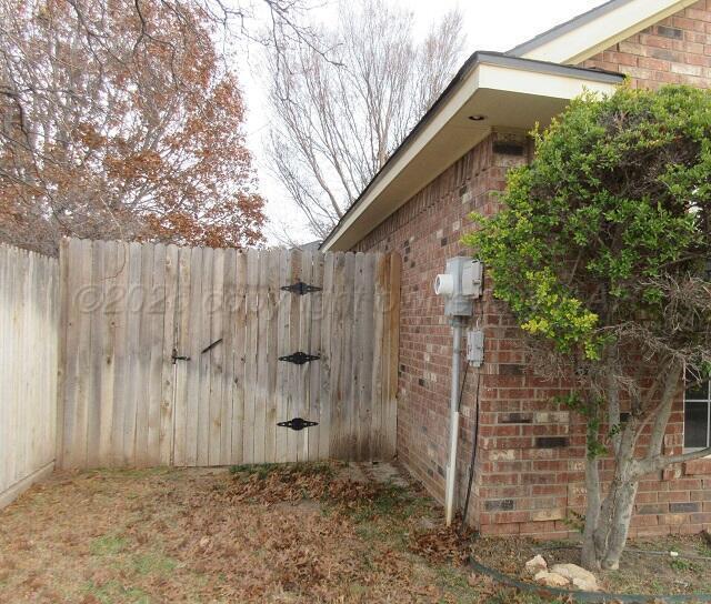 2 Doral Dr, Amarillo, TX 79124 - photo 2
