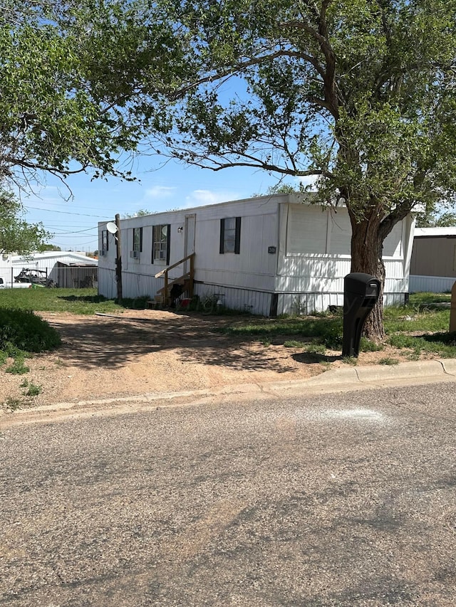 view of manufactured / mobile home