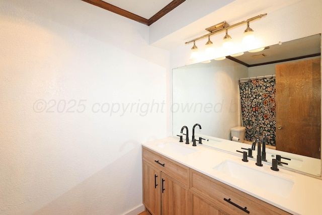 315 Walnut Ave, Panhandle, TX 79068 - full bath featuring ornamental molding and double vanity