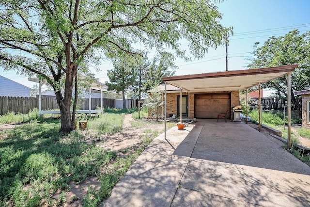 1307 Cooley Dr, Borger, TX 79007 - view of yard featuring driveway